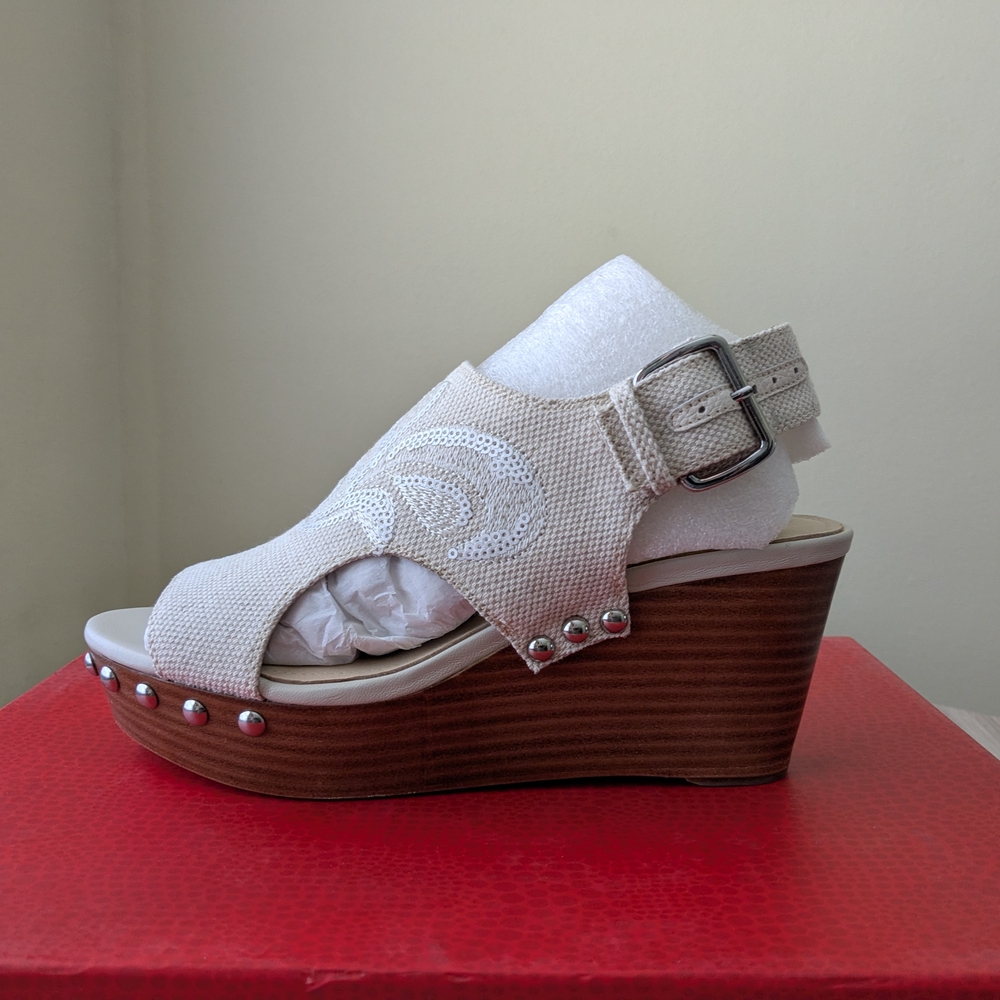 Donald J. Pliner Beige Sequin Embroidered Wedges - Picture 9 of 13